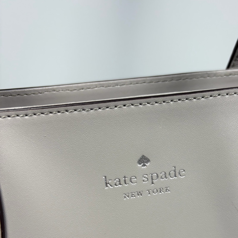 Kate Spade New York Large Leather Tote Bag Gray Pebbled Shoulder Purse 2/Flower - Picture 5 of 12